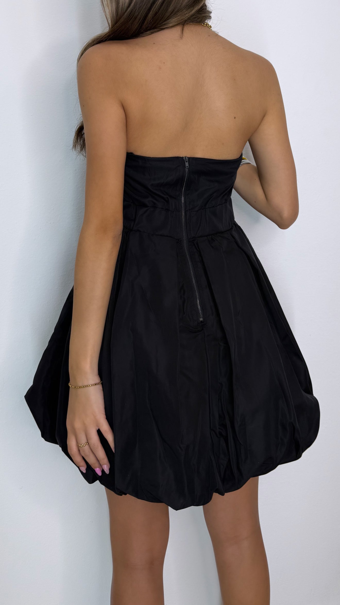 VALENTINE’S BLACK DRESS