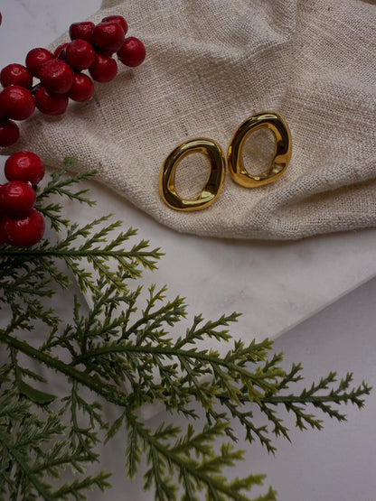 HELENA EARRING